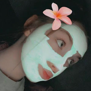 Meet your Posher, Karissa